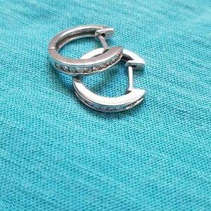 14k White Gold Diamond hoop earrings